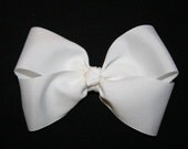 Two Nieces Lauren Bow-White