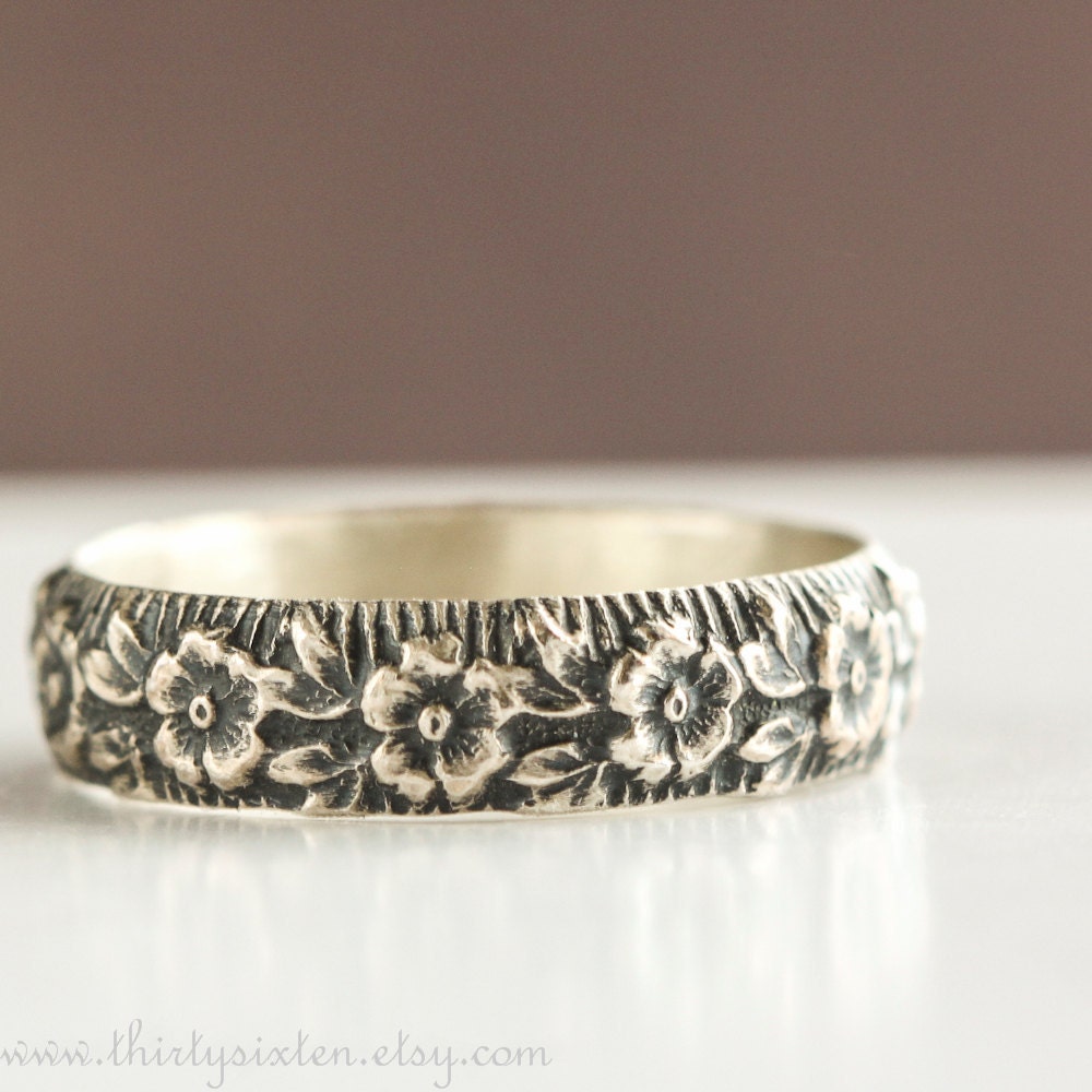 Flower Ring Sterling Silver Band