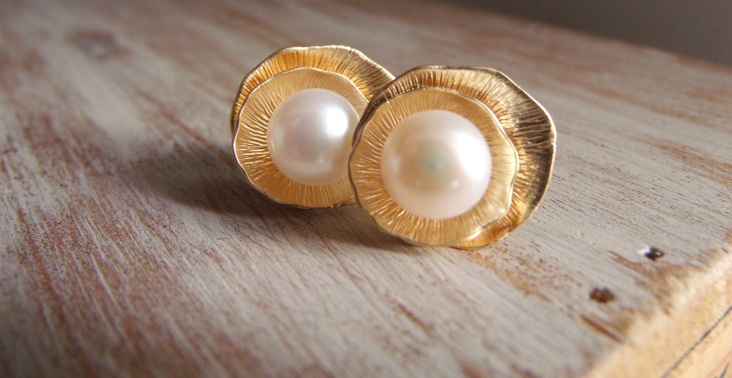 Pearl Leaf Earrings