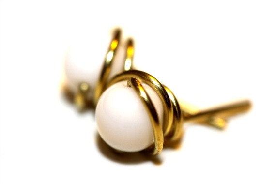 White Glass Earrings - 'Lulu Goes to Hollywood'