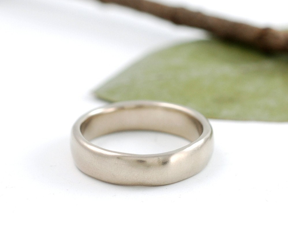 Subtlety - 5mm 14k palladium White Gold Band