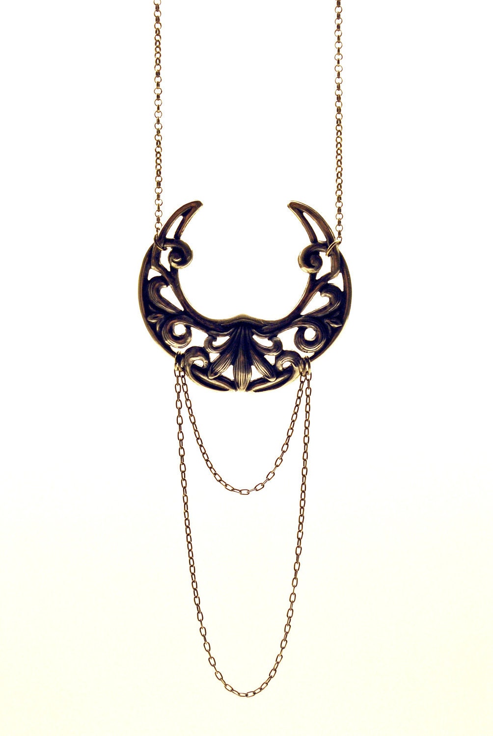 STARLIGHT MOON : Sterling Silver Crescent Moon Necklace