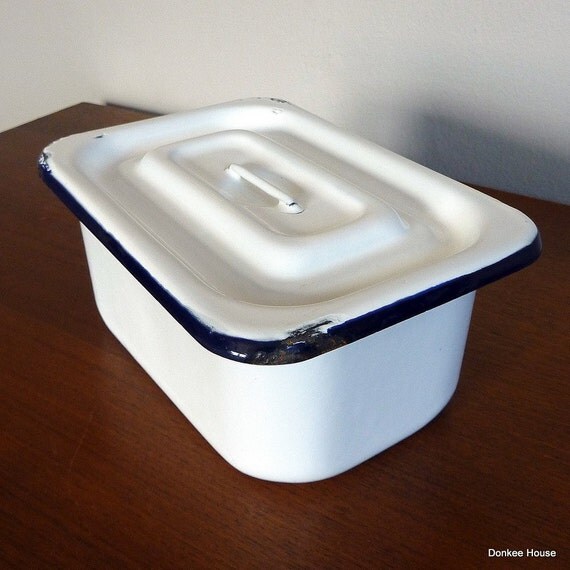 Vintage Enamel Refrigerator Dish With Lid Handle by DonkeeHouse