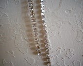 Chunky vintage rhinestone chain 16 1/2 inches