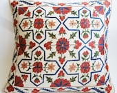 Sukan / Vintage Hand Embroidered Suzani Pillow Cover - 20x20 inch