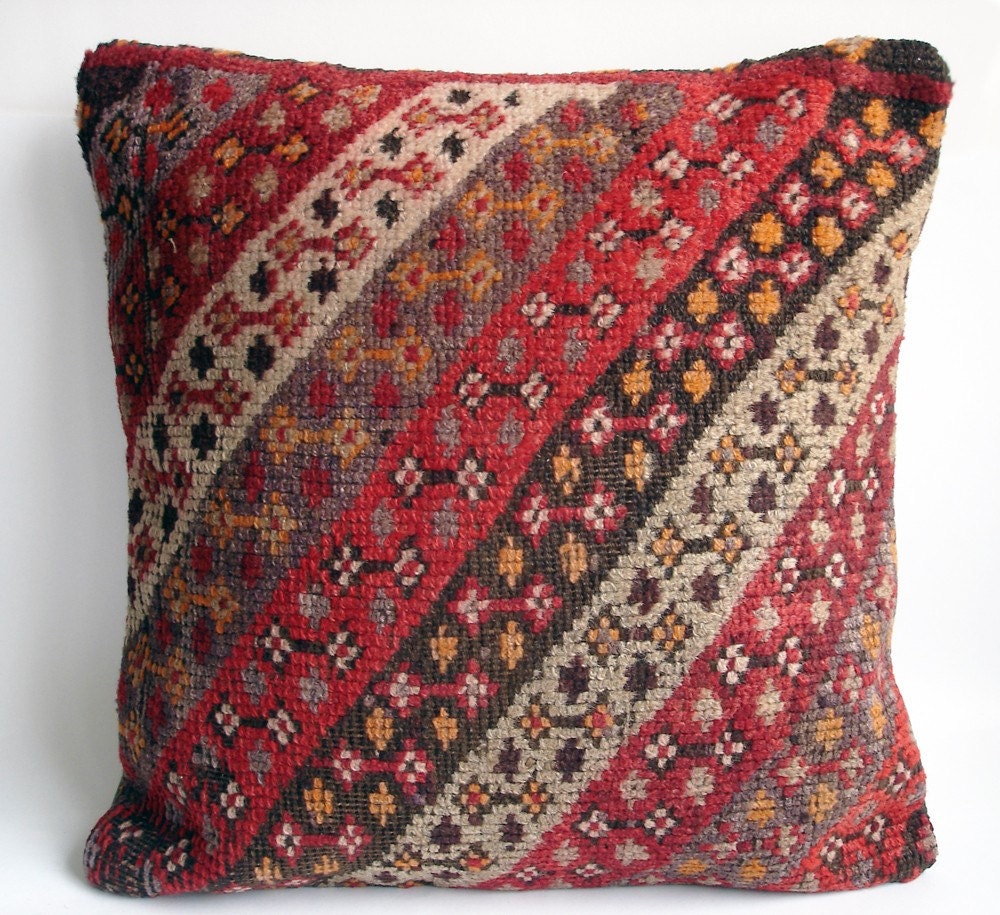 Sukan / Hand Woven Persian Rug Pillow Cover 20x20