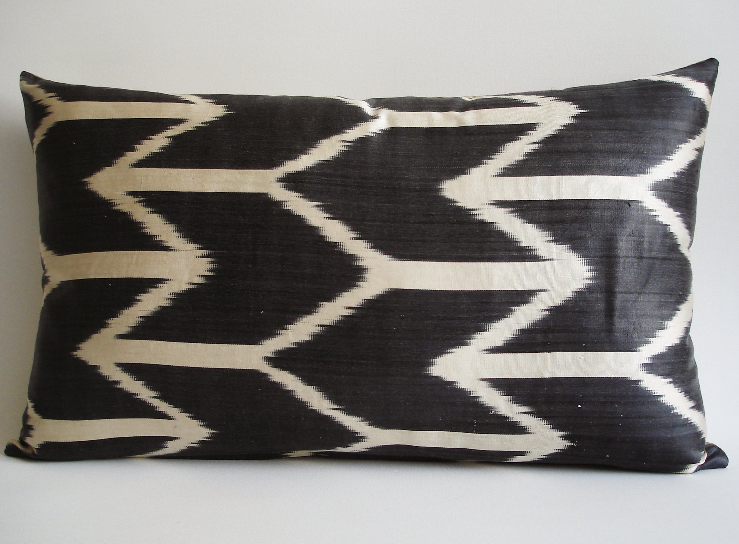 Sukan / Hand Woven Original Silk ikat Pillow Cover Gray - lumbar Ikat Pillow cover- decorative pillow covers - throw pillows - accent pillow
