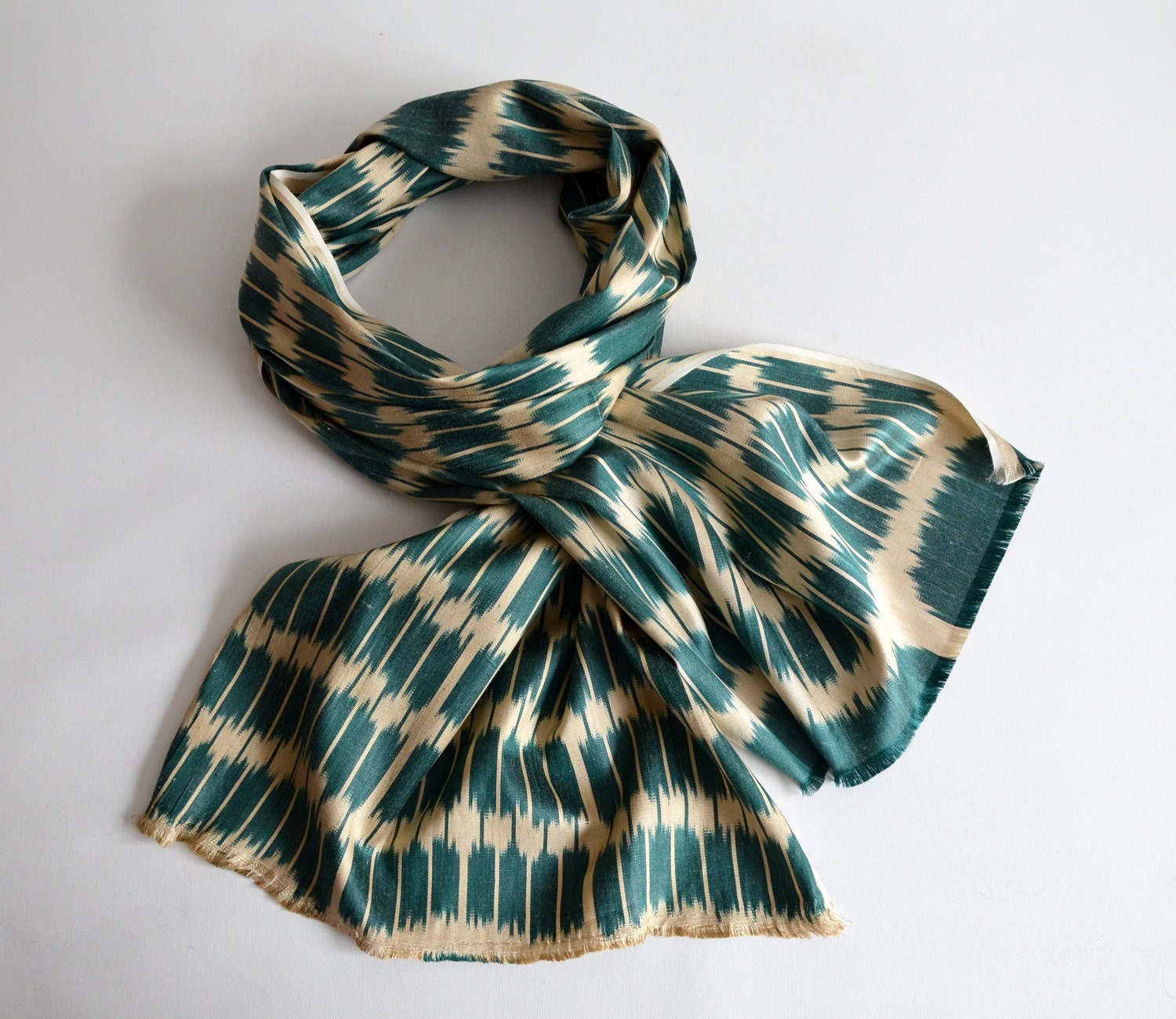 Sukan / Handwoven infinity ikat Silk Scarf, Ikat Scarf,  Ikat Shawl, Ikat Scarves,  silk Scarf, Organic Scarf, Beige, Green