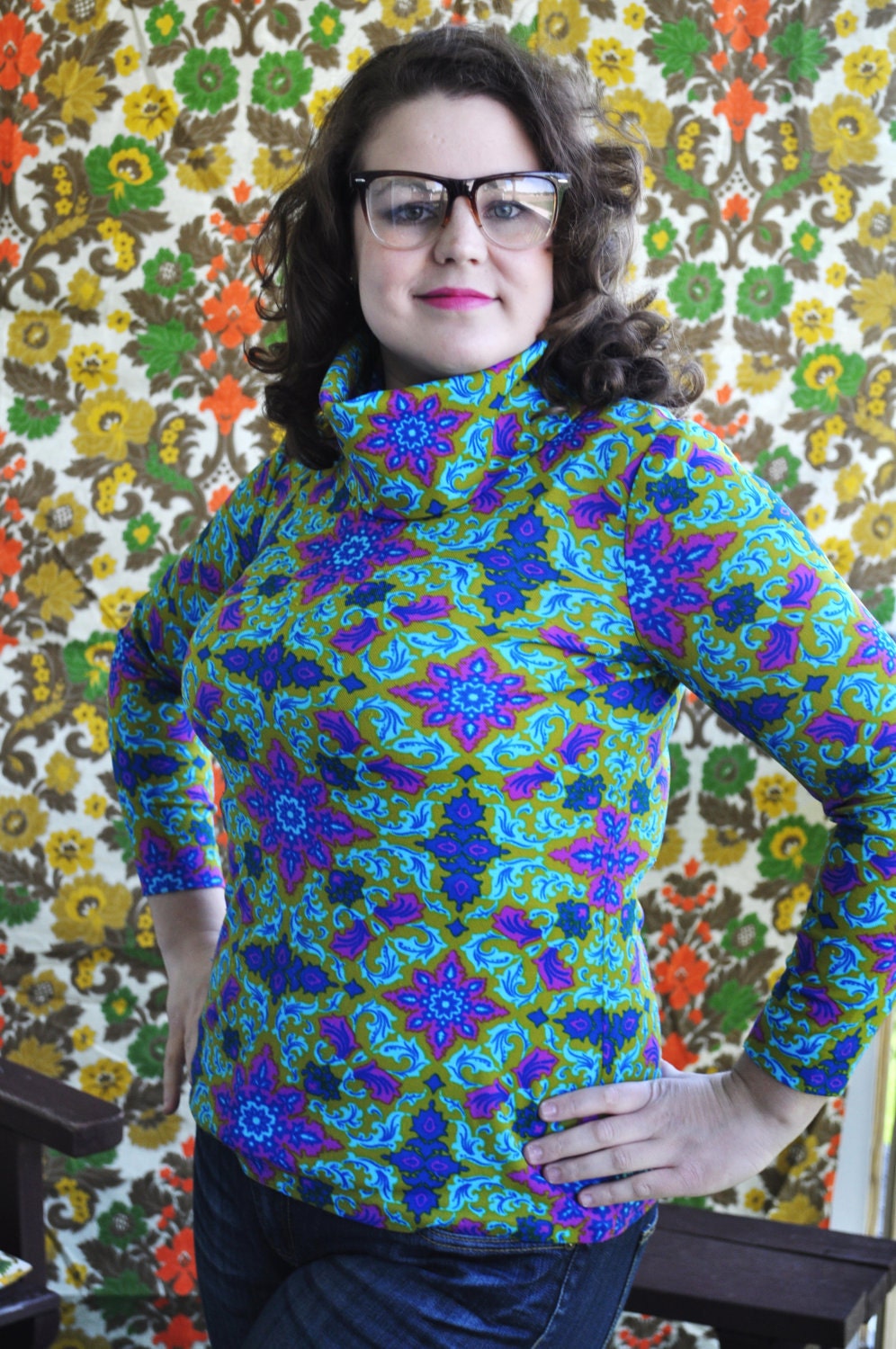 Vintage 1970's Green and Purple Floral Turtle Neck Top