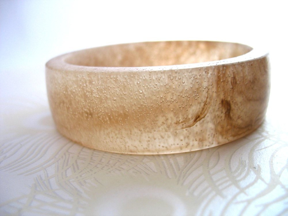 Champagne Handmade Resin Bangle Bracelet Jewelry , Tan Walnut Brown Broad Bracelet Bangle Camel Bubble Wood Stain Modern Resin Fashion