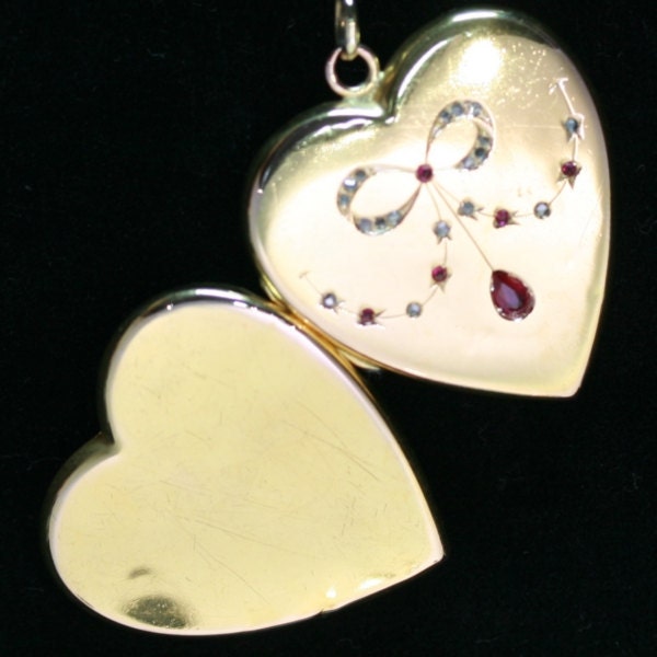 Heart shaped locket ruby diamonds made in France Antique Jewelry