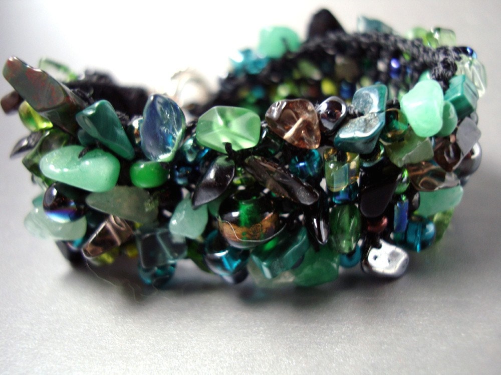 Bracelet Green Emerald Ilse Cuff - original lapisbeach hand knit beaded bracelet in gorgeous semi precious greens and black