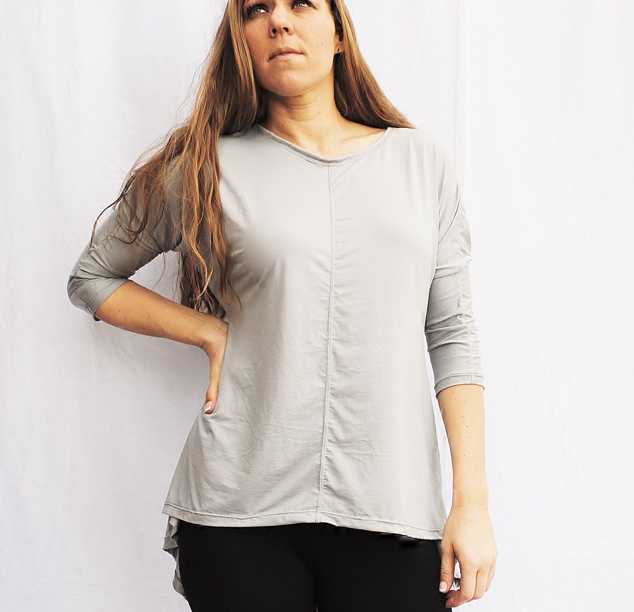 Womens Asymmetric Swing Top Organic Knit in Silver Light Gray - FineThreadz
