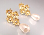 Golden flower bouquet post earring with swarovski white pearls- Free US shipping