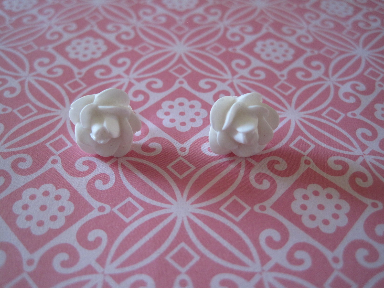 White Flower Post Earrings