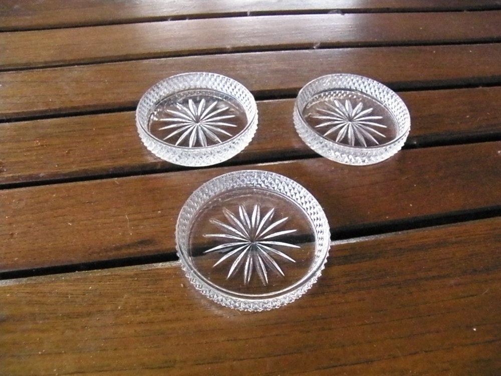 3 Vintage Glass Coasters Netherlands Europe by P8iosities