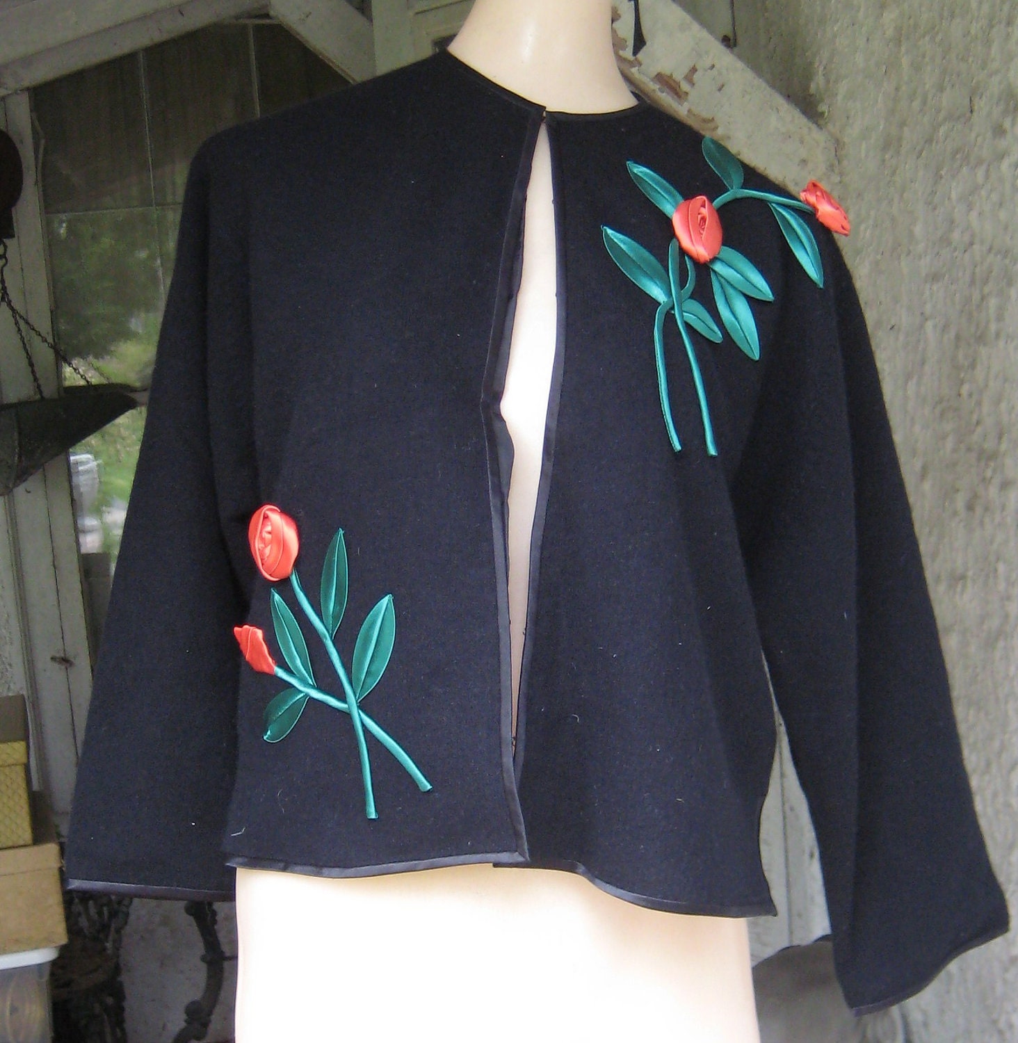 Soft As A Cloud 100 Cashmere Cardigan With Sweet Ribbon Roses 1950s 1960s Sweater