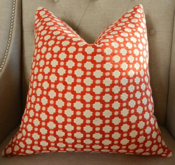 Celerie Kemble Betwixt in spark - 18X18 - Pattern on the front