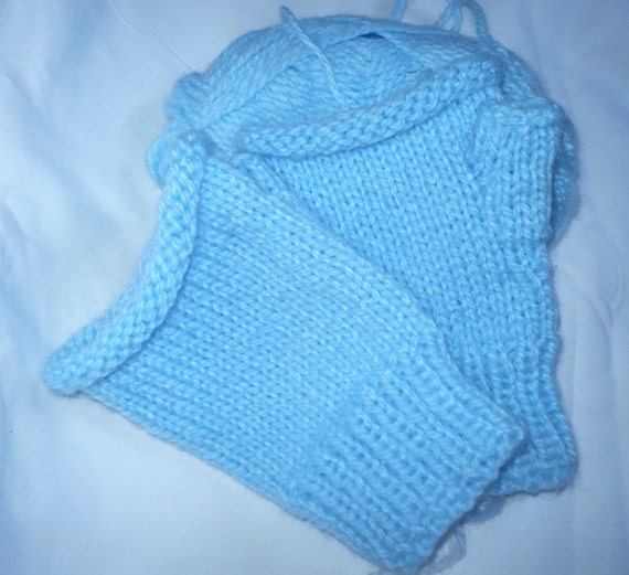 Powder Blue Finerless Gloves