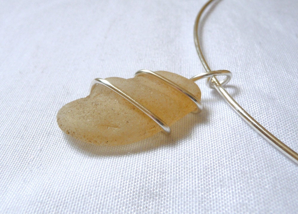Sea glass choker, necklace, pale yellow, silver, handmade