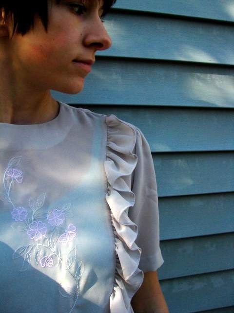 Vintage Gauzy Gray Embroidered Ruffle Oversized Blouse - Size S/M
