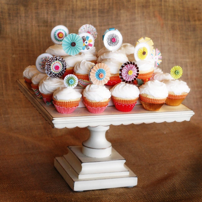 Shabby Chic White Pedestal Antiqued Cake Stand - Square