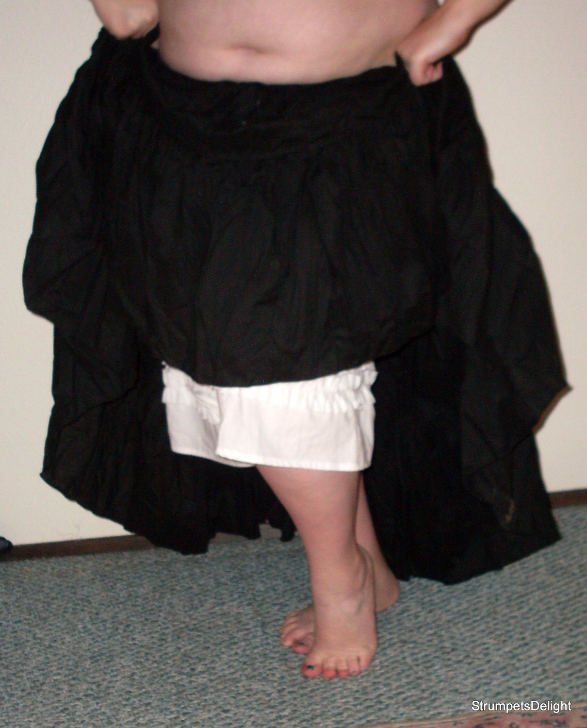 Strumpets Delight Bon Petite Black Ten Yard Hem Cotton Tier Gypsy Skirt Pirate Victorian mourning petticoat Very Modest