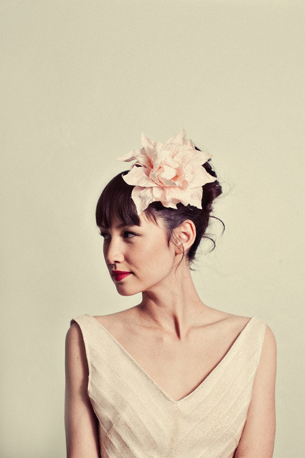 blush pink silk lily comb- style 112
