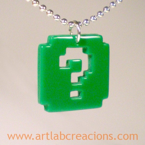8BIT jewelry. PIXEL ITEM BOX NECKLACE  (green)
