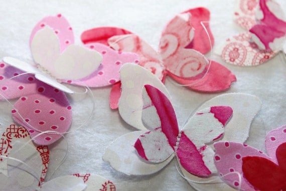 Butterfly Garland - in Strawberry Cream Il_570xn