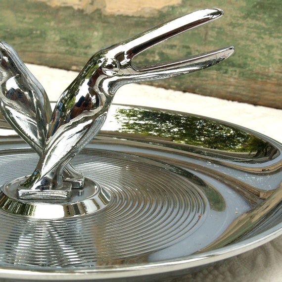 Vintage Pelican Metal Ashtray by LOOKINGforYESTERDAY on Etsy