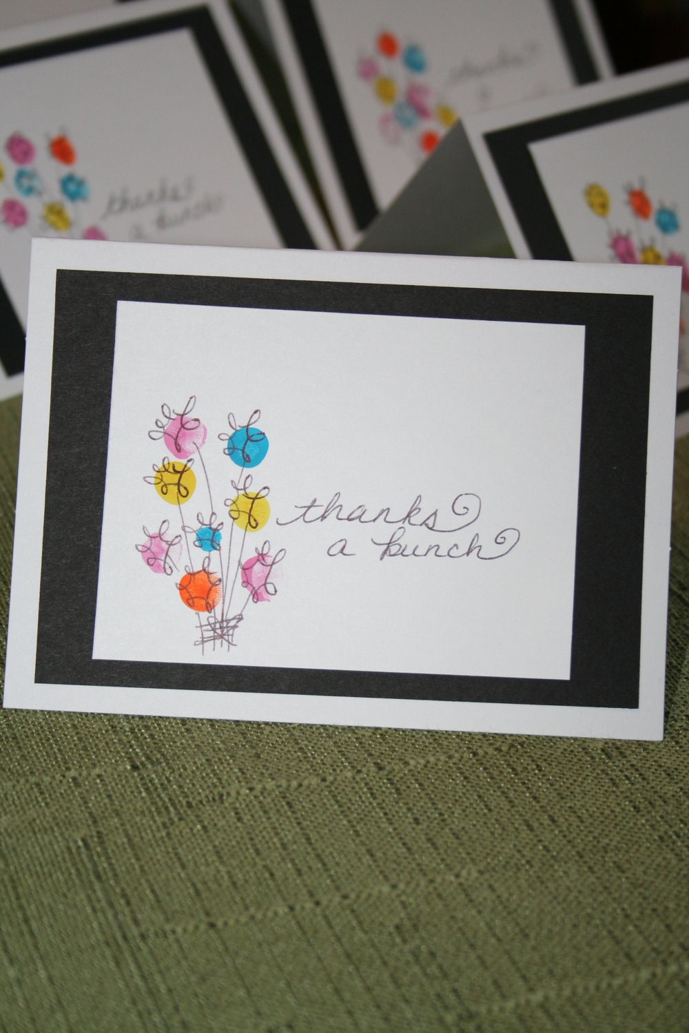 Thanks a bunch-- thank you note cards --great for weddings & showers--bunch of flowers
