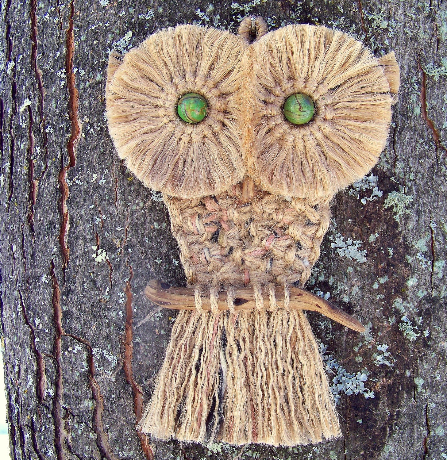 Macrame Owl Wall Hanging made with Vintage by AppleThymeArtworks