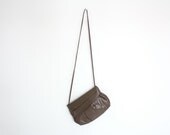 Milk Chocolate Vintage Single Strap Handbag with Hinged Frame