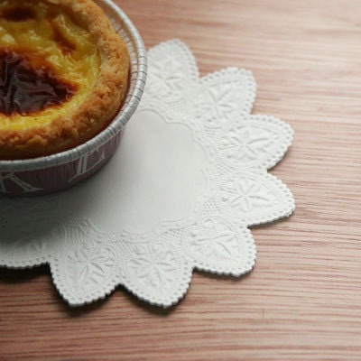 Star Shaped Paper Doily (50 sheets)
