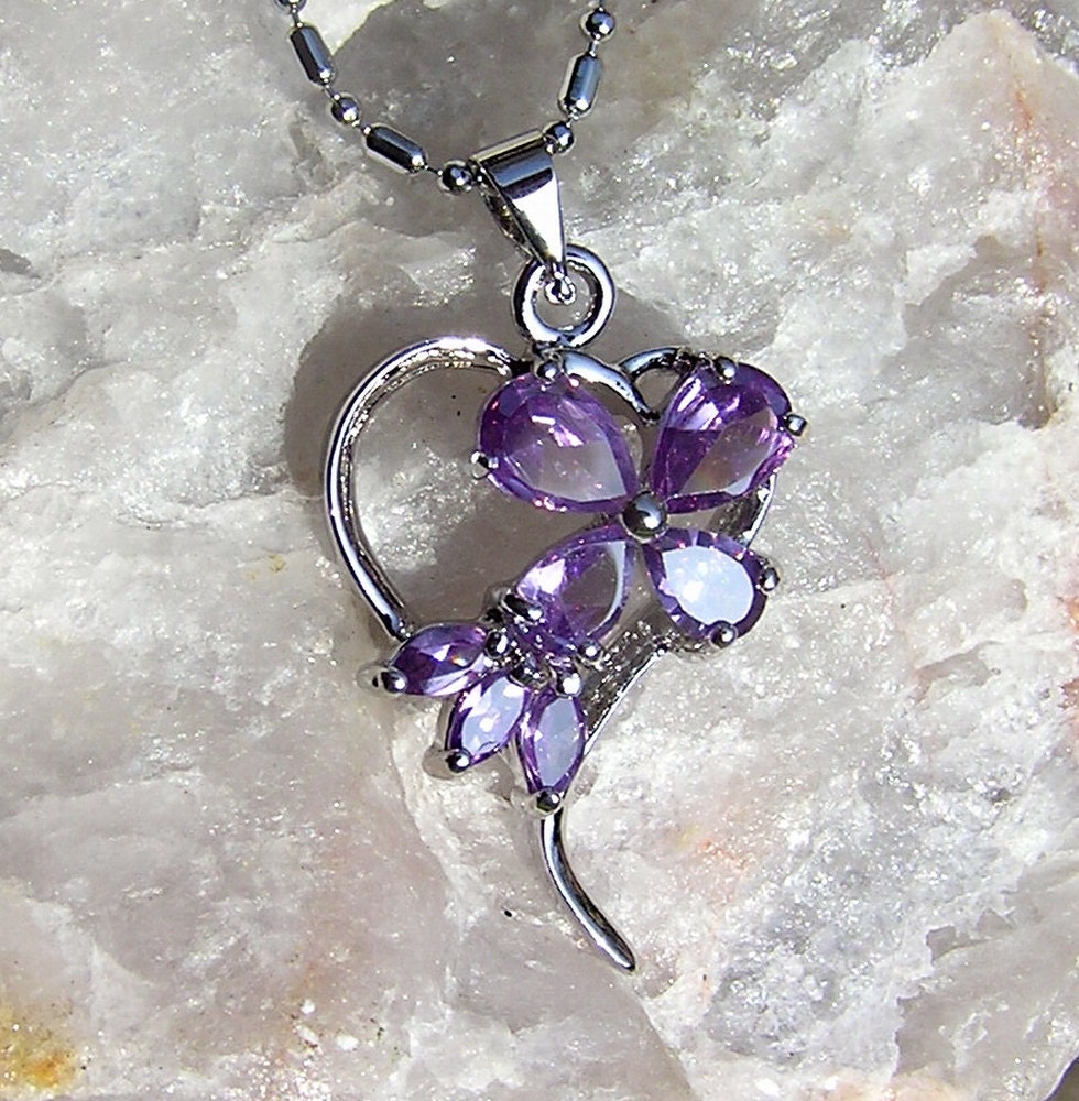 Pale Purple Amethyst Heart & Flower Pendant - Vintage