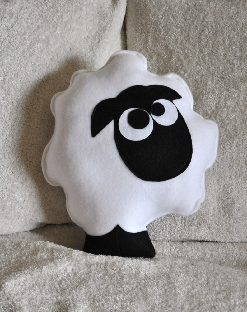 Sheep Pattern PDF -Count the Sheep Plush Pillow PDF Tutorial How to Make DIY