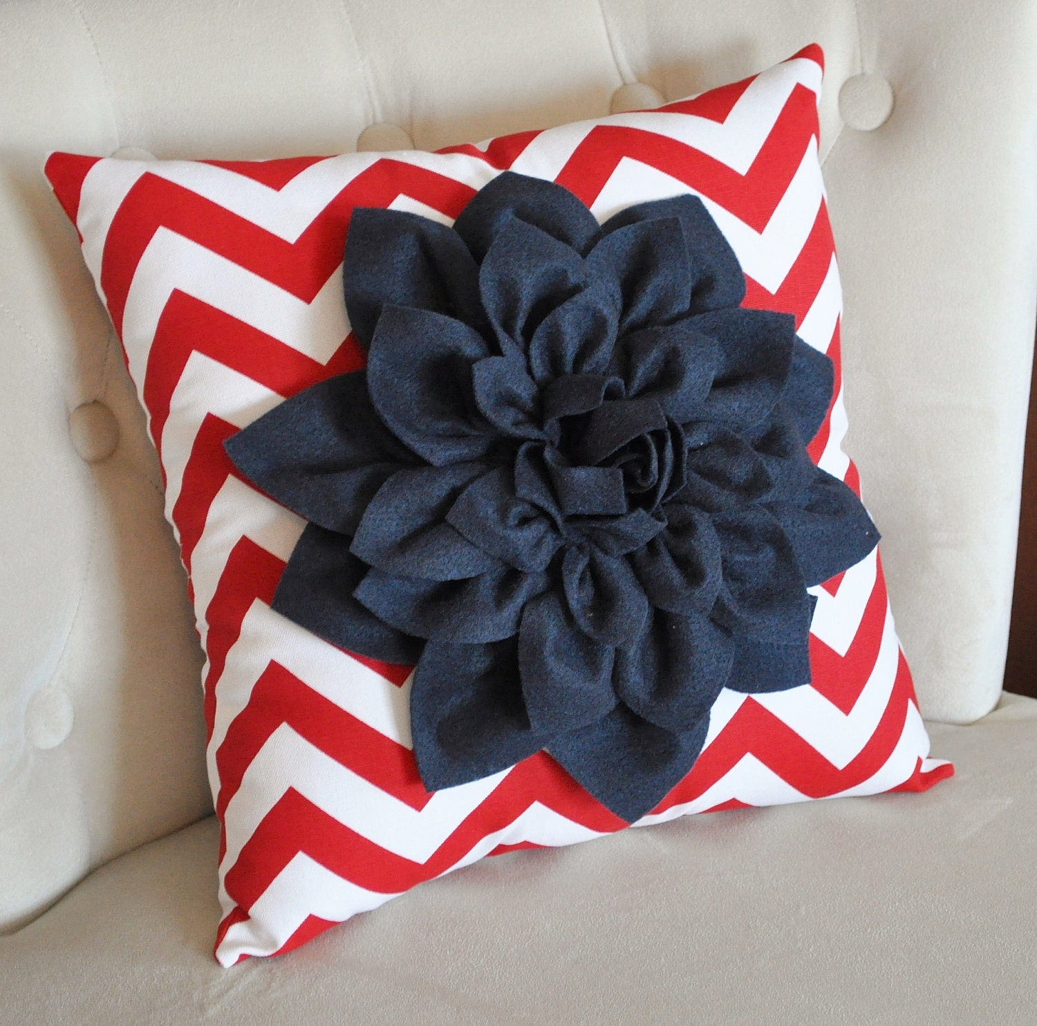 Navy Blue Dahlia on Red and White Zigzag Pillow -Chevron Pillow- Red White and Blue