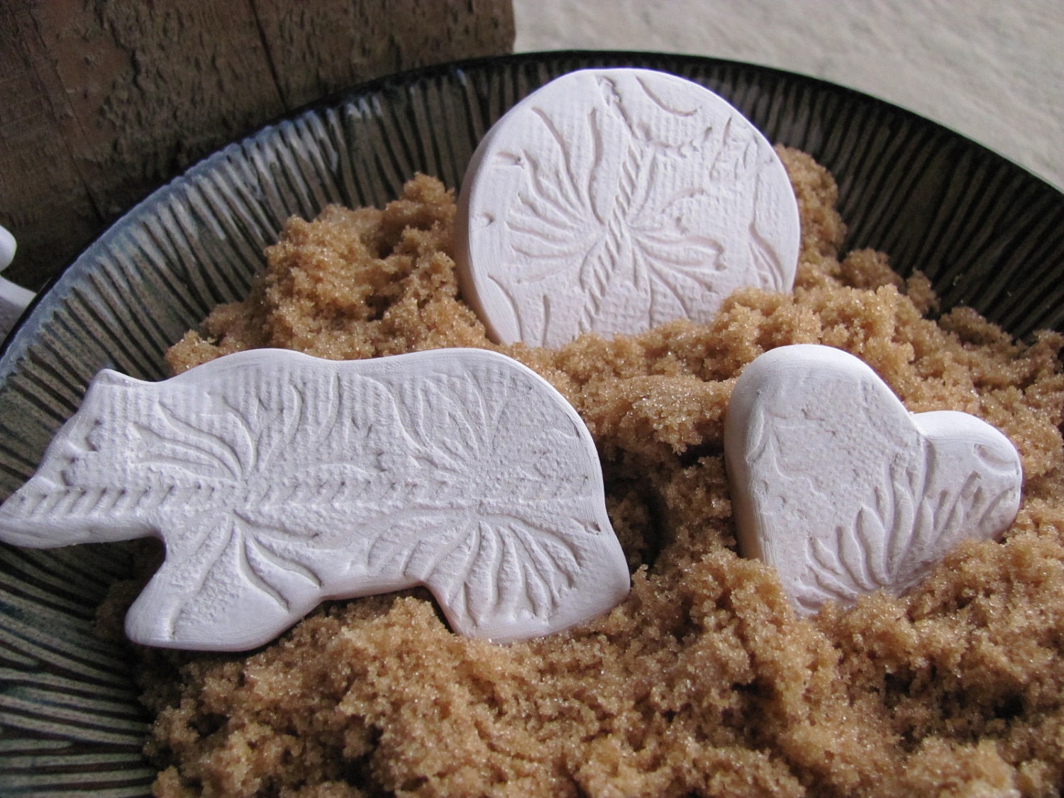 Ceramic Softening Medallion or Brown Sugar Disc Stone Keeper White Porcelain Heart Bear Circle Bird Star Tree, Handmade by Licia Lucas Pfadt