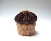 24 mini peanut butter and chocolate cupcakes