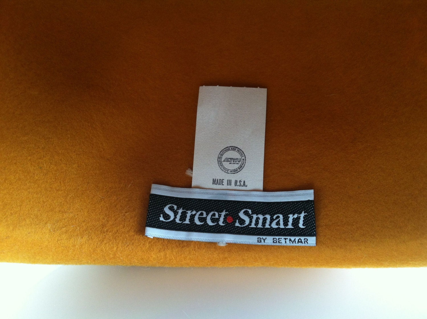 Mustard Hipster Marigold BETMAR 80s 90s Bowler Zipper Trim Wool Felt Hat