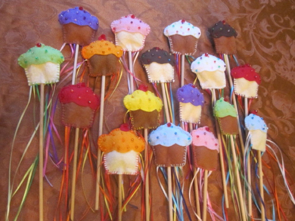 Magic cupcake wand, wool felt, wool stuffed MOST COLORS AVAILABLE