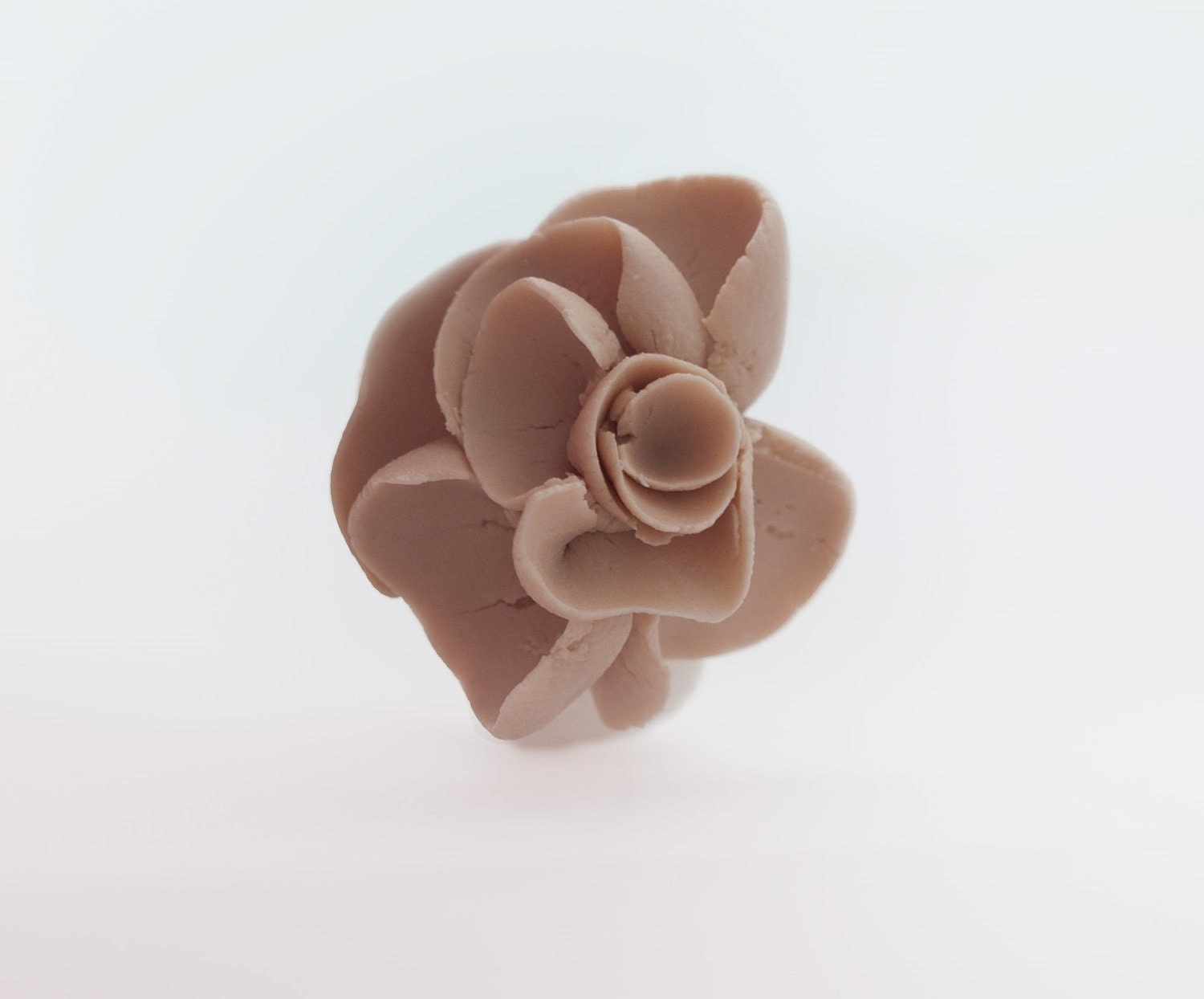 Seville Porcelain Flower Ring - Ring in Mocha and White