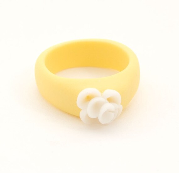 Zambra Yellow and White Porcelain Ring- Free Gift Wrapping