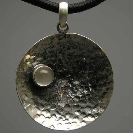 Handmade artisan handcrafted hammered white colour pearl Moonstone gemstone in 925  Jewelry Sterling Silver anniversary gift Necklace