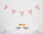 Good Will Bunting Strawberries