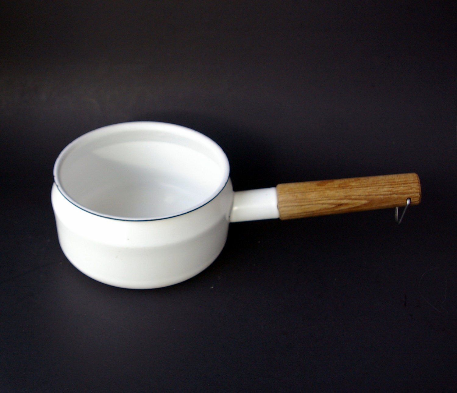 Finel Sauce Pan or Saucier Designed by Seppo Mallat in White