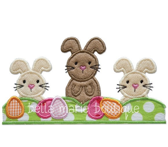 Boutique Machine applique EASTER BUNNY W/ EGGS grass border