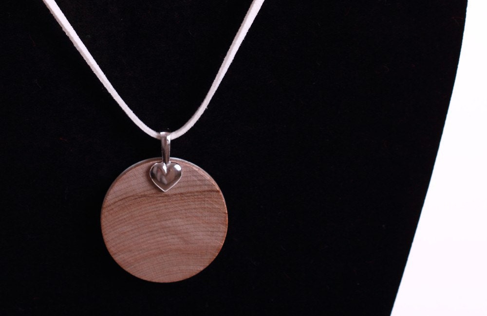Final Fantasy XI Necklace in Silver
