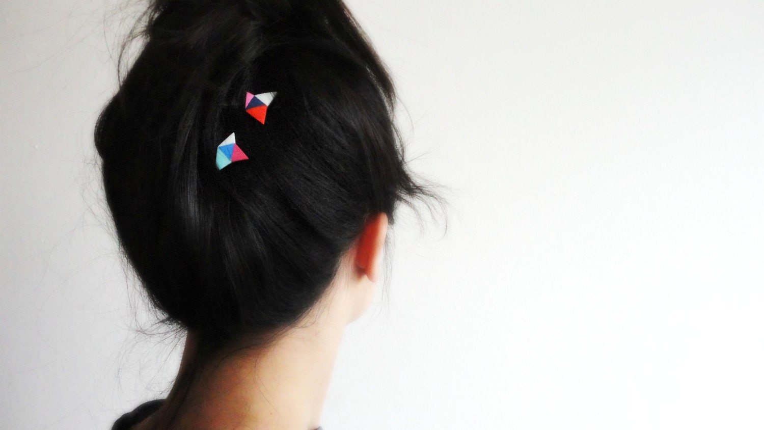 set of 4 bobby pins 2/6
